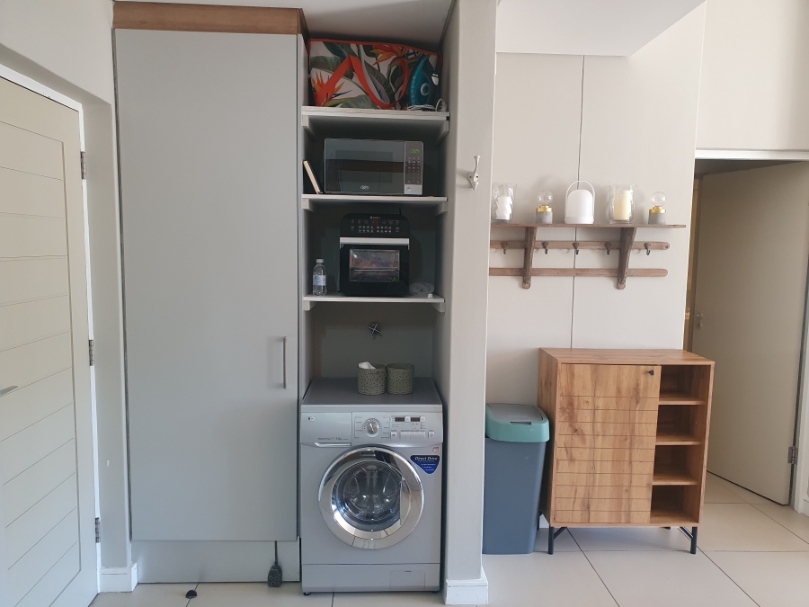 2 Bedroom Property for Sale in Herolds Bay Western Cape
